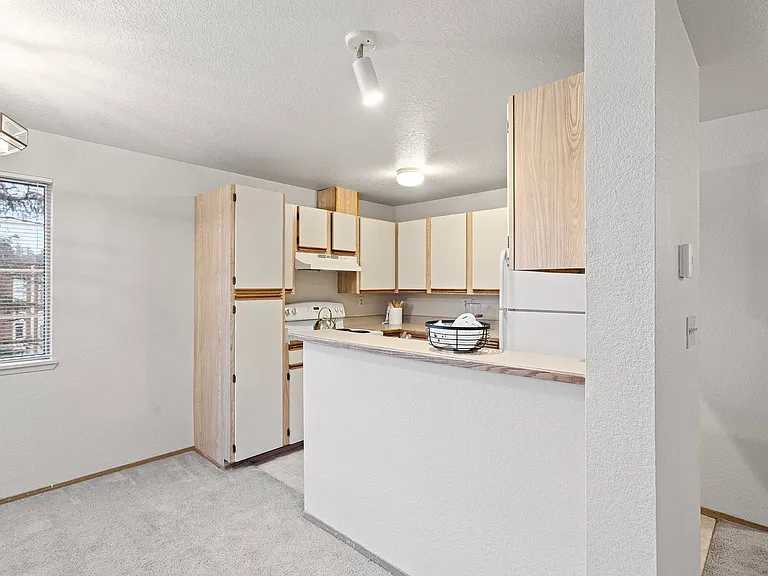Heron View Apartment Homes — Photo 22