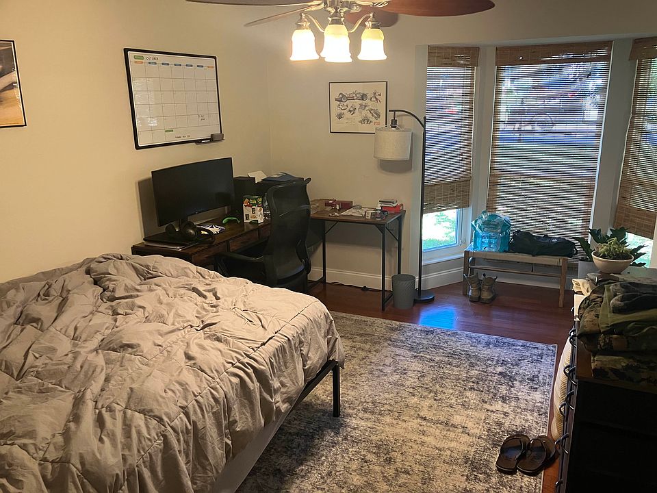 1st image of 2371 Connell Dr