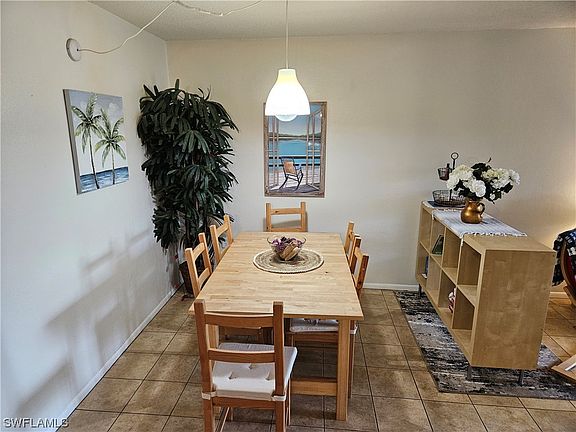 2nd image of 1849 Maravilla Ave APT A5