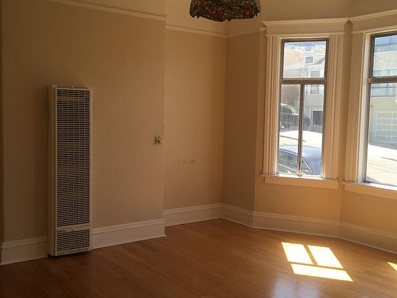 4th image of 1560 11th Ave