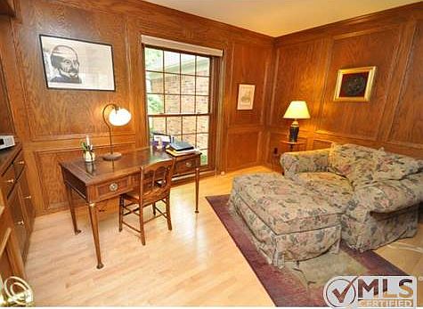 Library with Judges Paneling