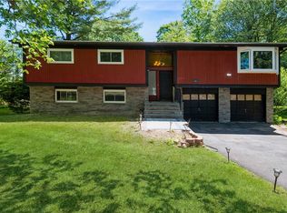41 Gerardine Pl, New City, NY 10956