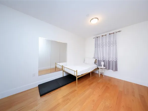 1457 West 5th Street image 15 of 29