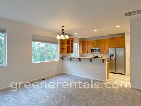 4th image of 1262 Ebbets Dr SW