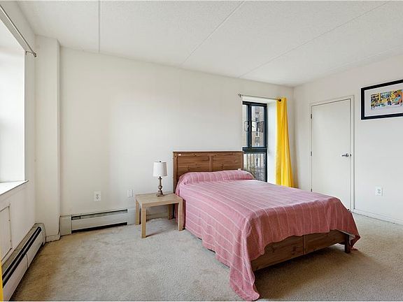 2nd image of 1275 Grant Ave APT 6G