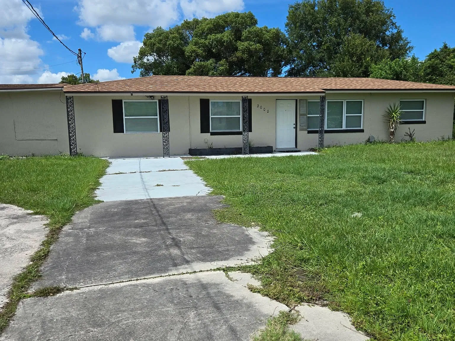 3 bed, 2226 sqft, $2,300 — Photo 1