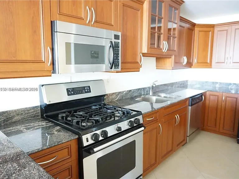 3140 S Ocean Dr #1510 — Photo 12