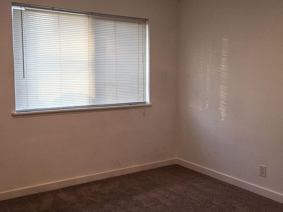 3rd image of 1716 S 36th St #1716
