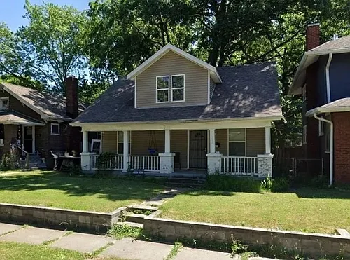 801 N Gladstone Ave Photo 1
