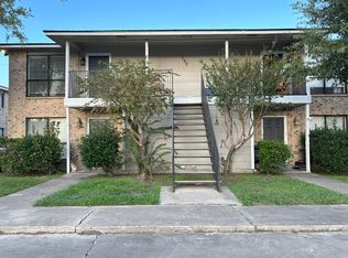120 Regency Ave APT B, Victoria, TX 77904