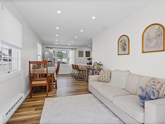 5th image of 68 Crescent Ln