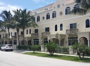 3204 NE 4th St, Pompano Beach, FL 33062