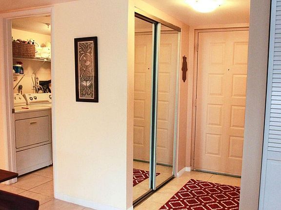 2nd image of 820 Lavers Cir APT G507