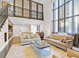 12 W 44th St, New York, NY 10036