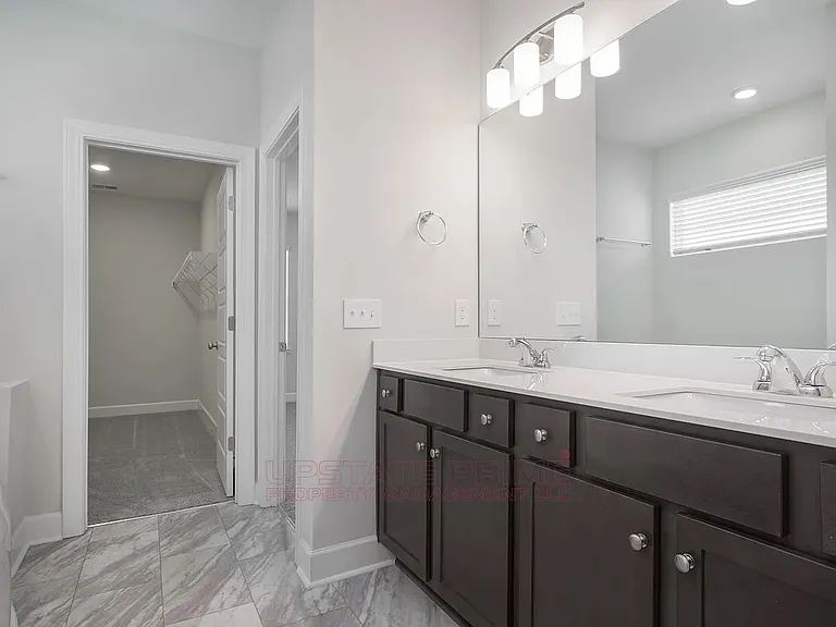 8 Callen Oak Way — Photo 16
