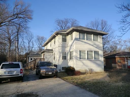 1st image of 87 Huron St