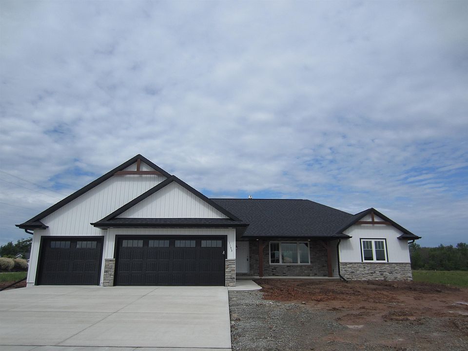 1st image of 1153 Applewood Dr