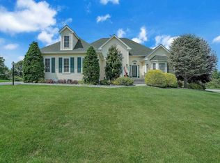 104 Roosevelt Dr, Poughquag, NY 12570