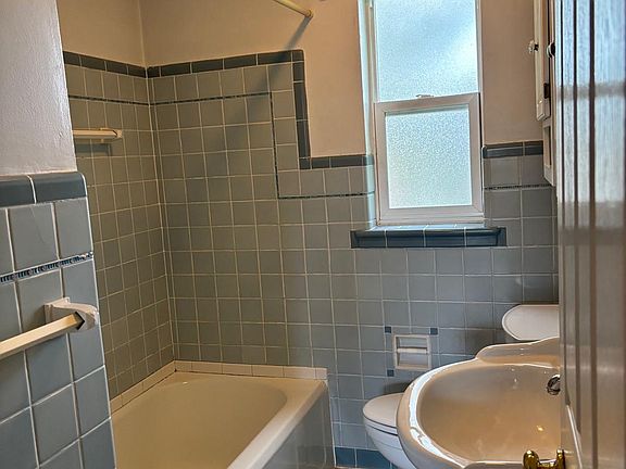 5th image of 3514 Rawson Pl #2