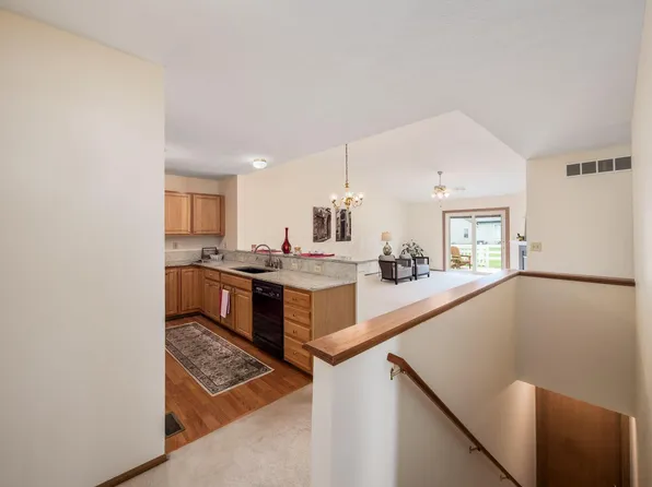 1115 Arbor Oaks Ln, Galloway, OH 43119