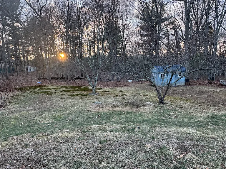 8 Tory Dr — Photo 12