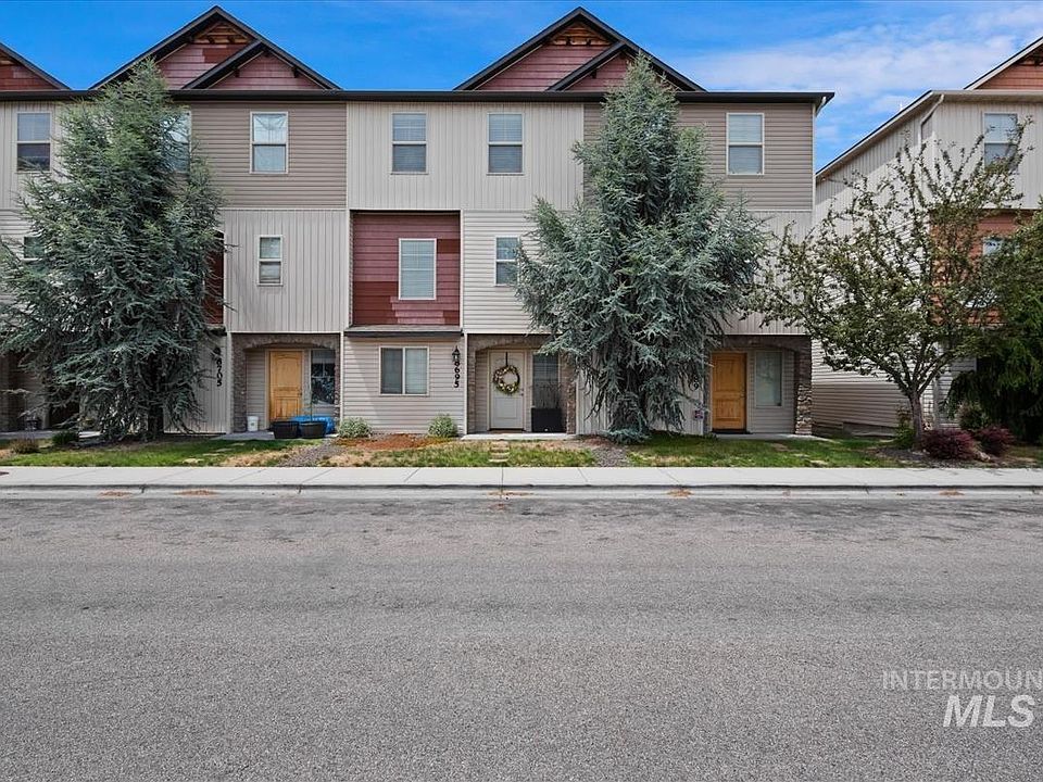1st image of 8695 W Pine Valley Ln