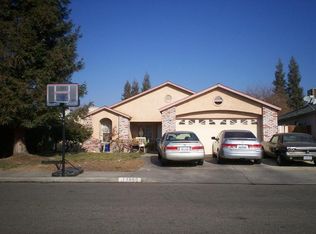 13550 8th St, Parlier, CA 93648