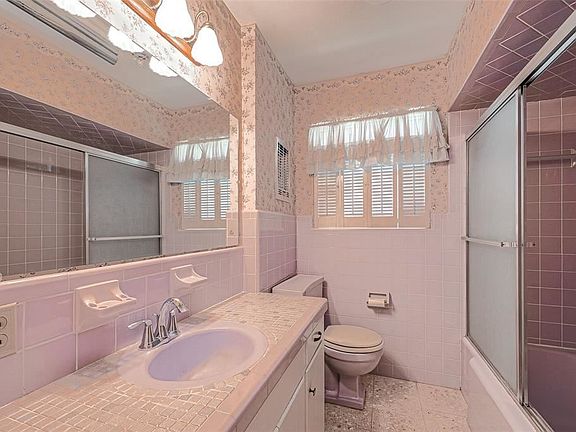5th image of 1811 Willowby Dr