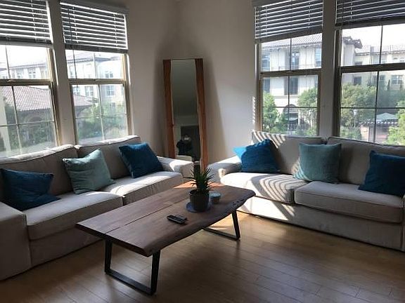 3rd image of 385 River Oaks Pkwy APT 4112