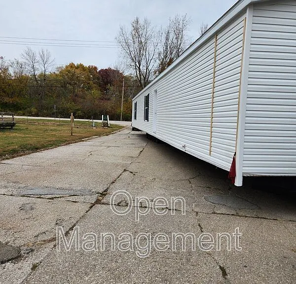 1400 Cleveland Rd #11 — Photo 1