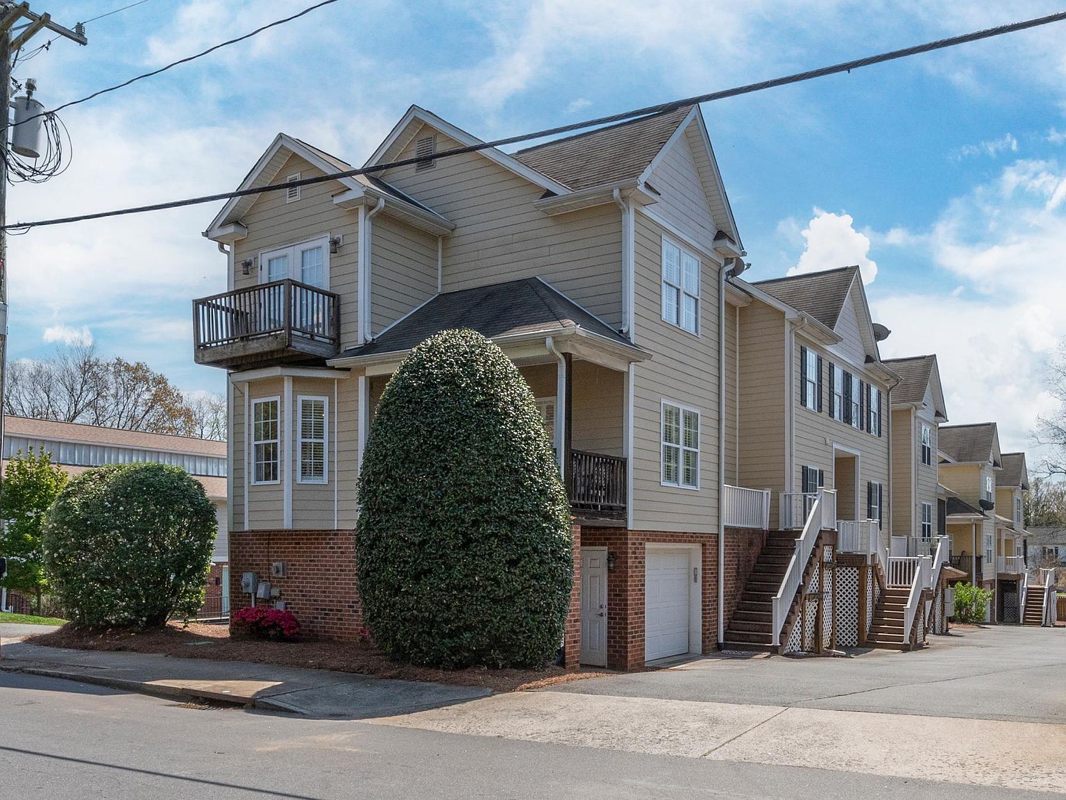 295 Holly Place Ct, Winston Salem, NC 27101 Zillow