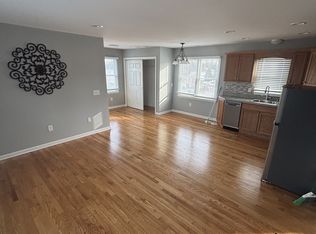 88 Maple St #1F, Bridgewater, NJ 08807