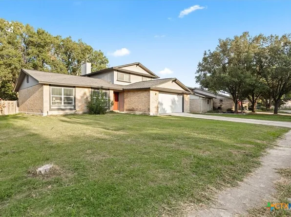 11926 Holm Oaks Dr, San Antonio, TX 78249