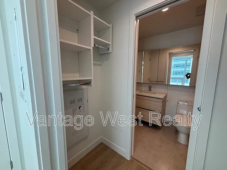 238 Leon Ave #903 — Photo 5
