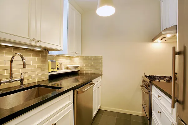 Sold by Corcoran | media 8