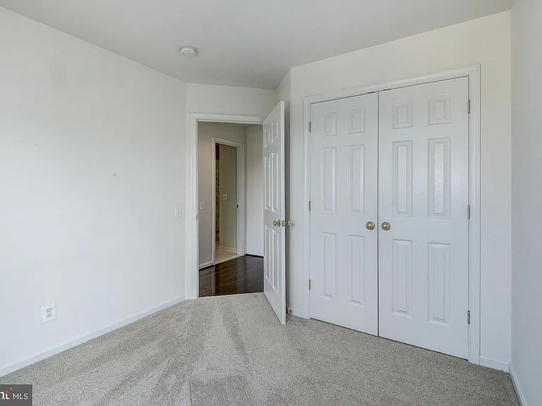 6325 Dunn Ct — Photo 13