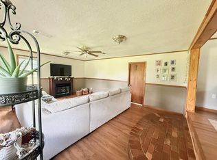 3439 E River Rd, Lumber City, GA 31549