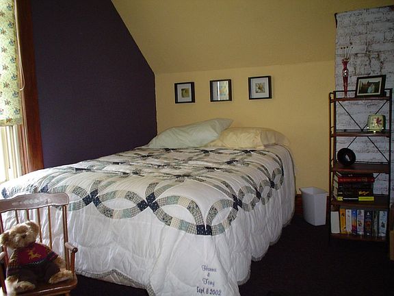 Cozy bedroom