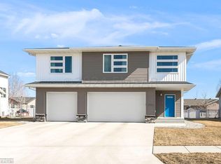 4754 54th St S, Fargo, ND 58104