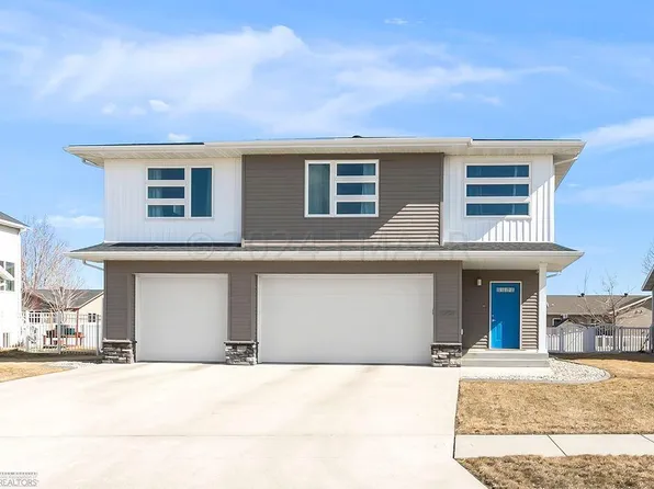 4754 54th St S, Fargo, ND 58104