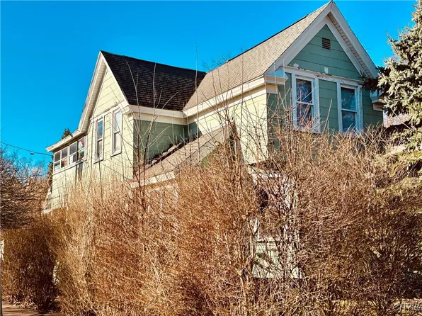 218 Pattison St, Syracuse, NY 13203