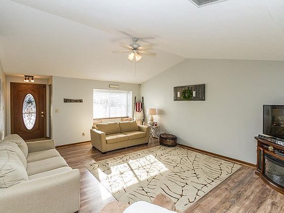 5th image of 5826 Parterra Dr