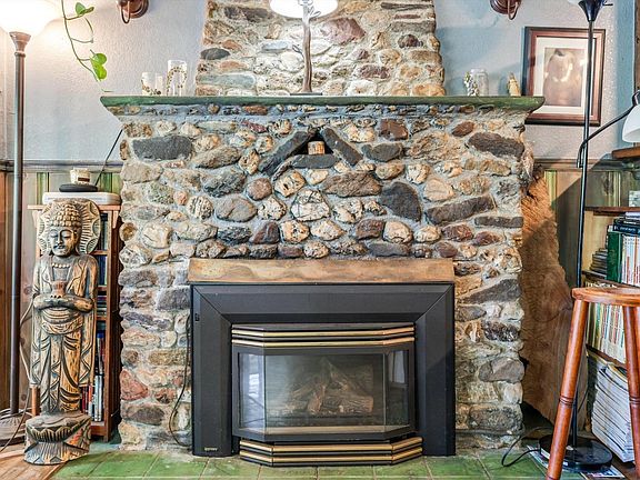 4th image of 10562 Woodside Drive