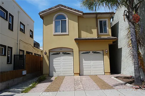 1001 Sartori Ave Photo 1