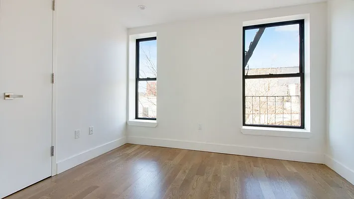 Rented by Nooklyn NYC LLC | media 37