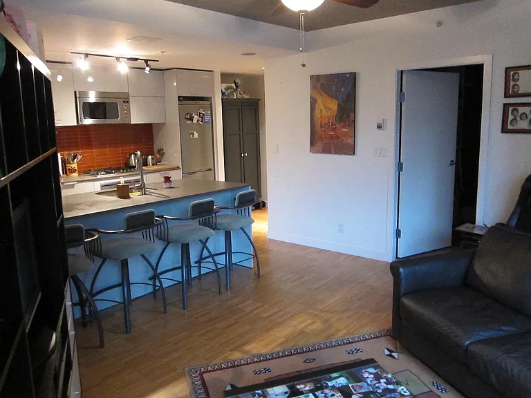 128 W Cordova St #809 — Photo 8
