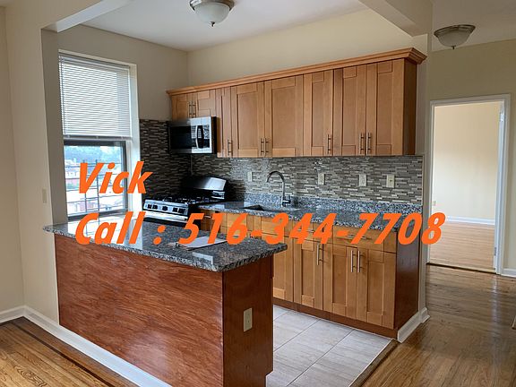 2nd image of 19112 Woodhull Ave