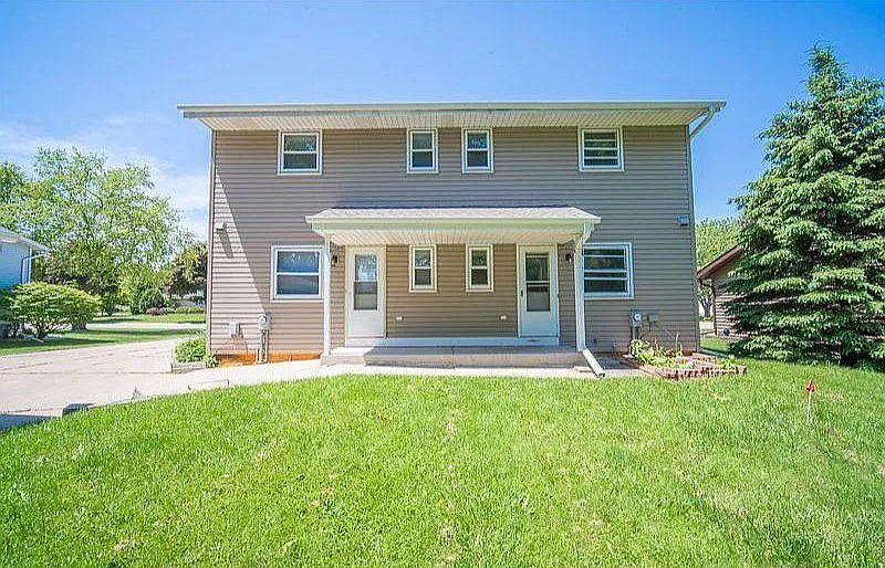 1st image of 624 S Colonial Pkwy #624