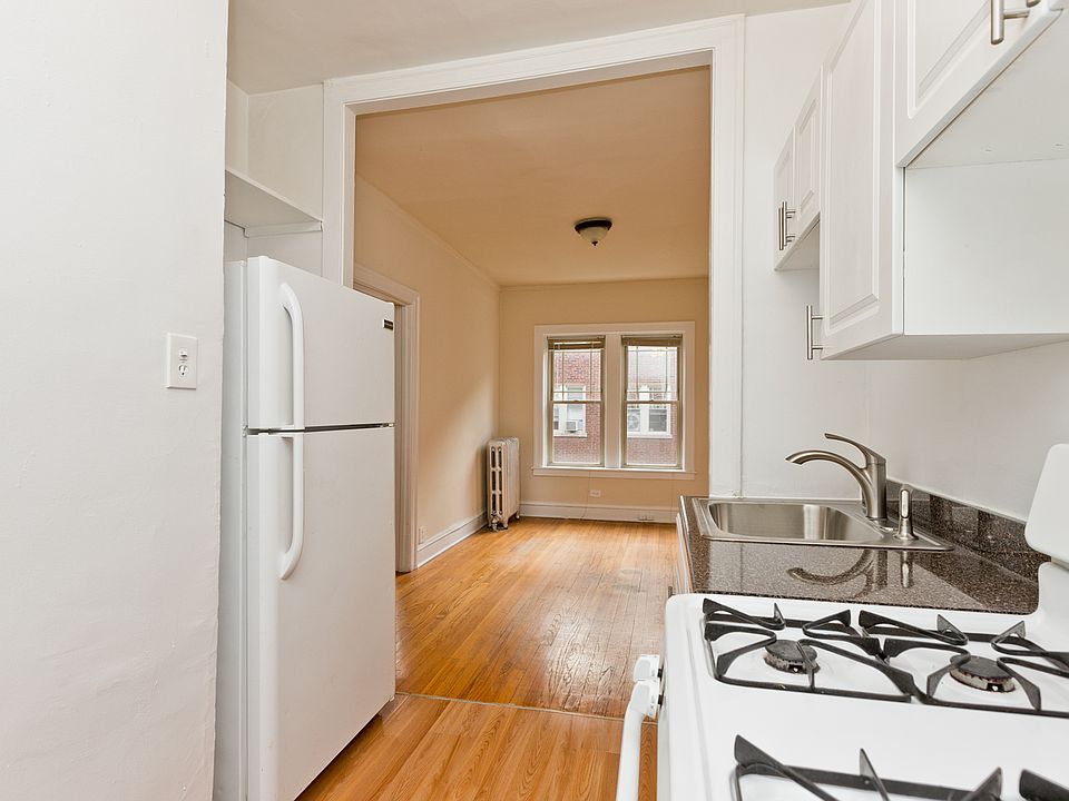 1st image of 1331 W Touhy Ave #13312S