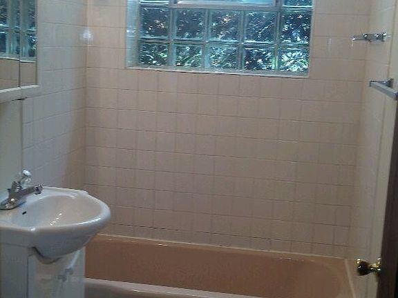 5th image of 1826 S 13th Ave APT 1W